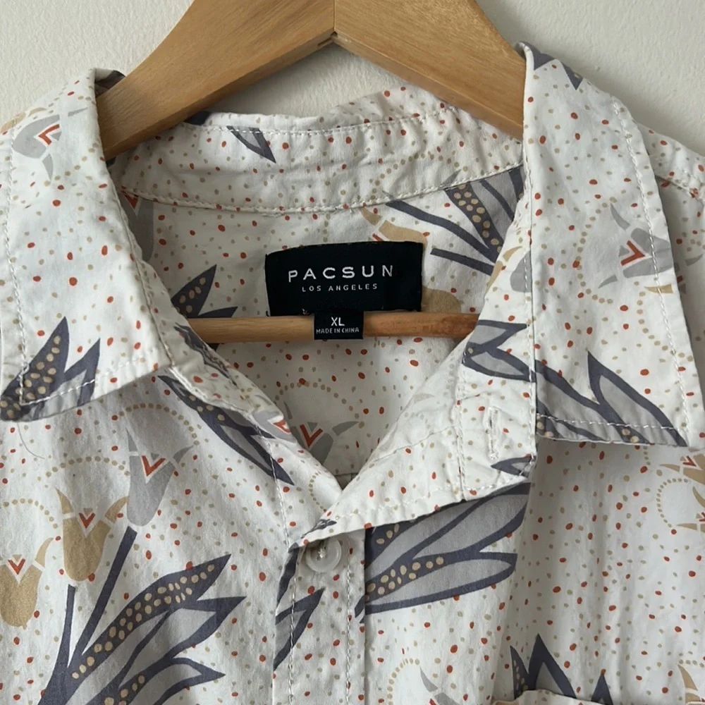 Pacsun Short Sleeve Button Down - Picture 2 of 5